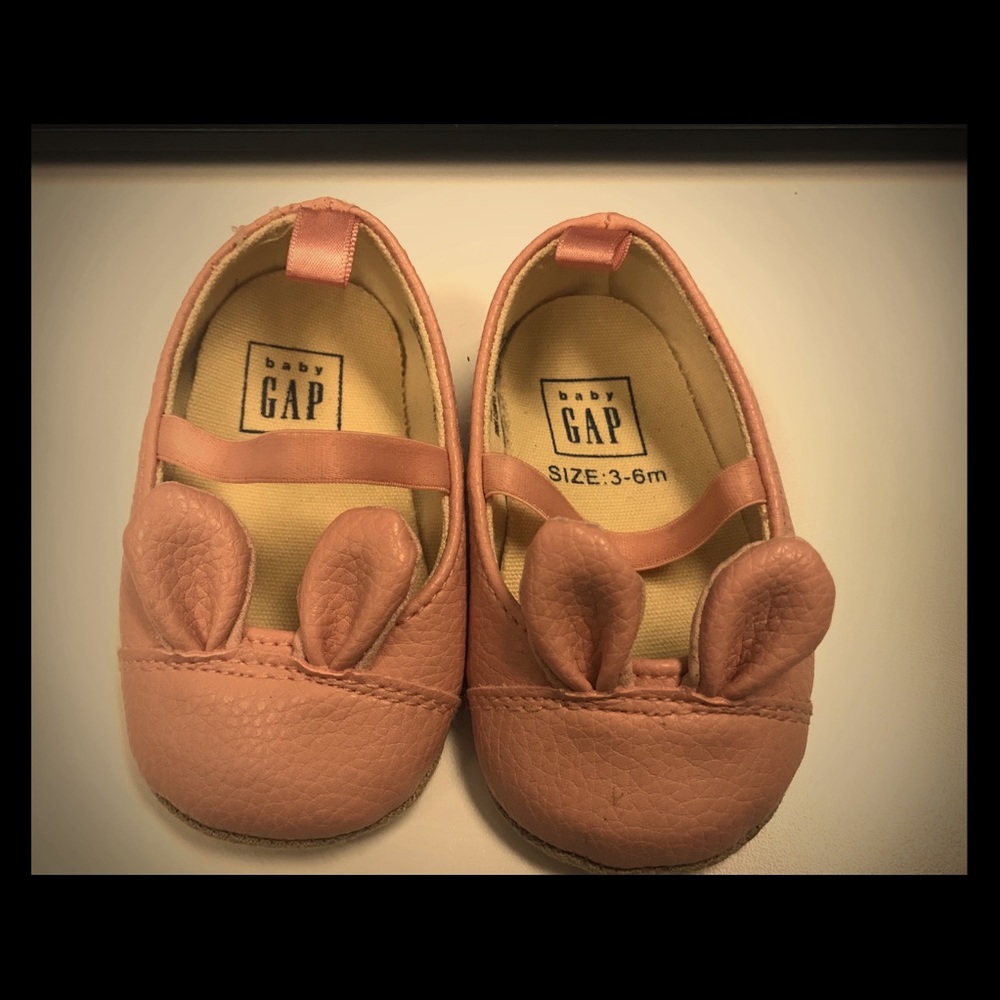 Baby shoes
